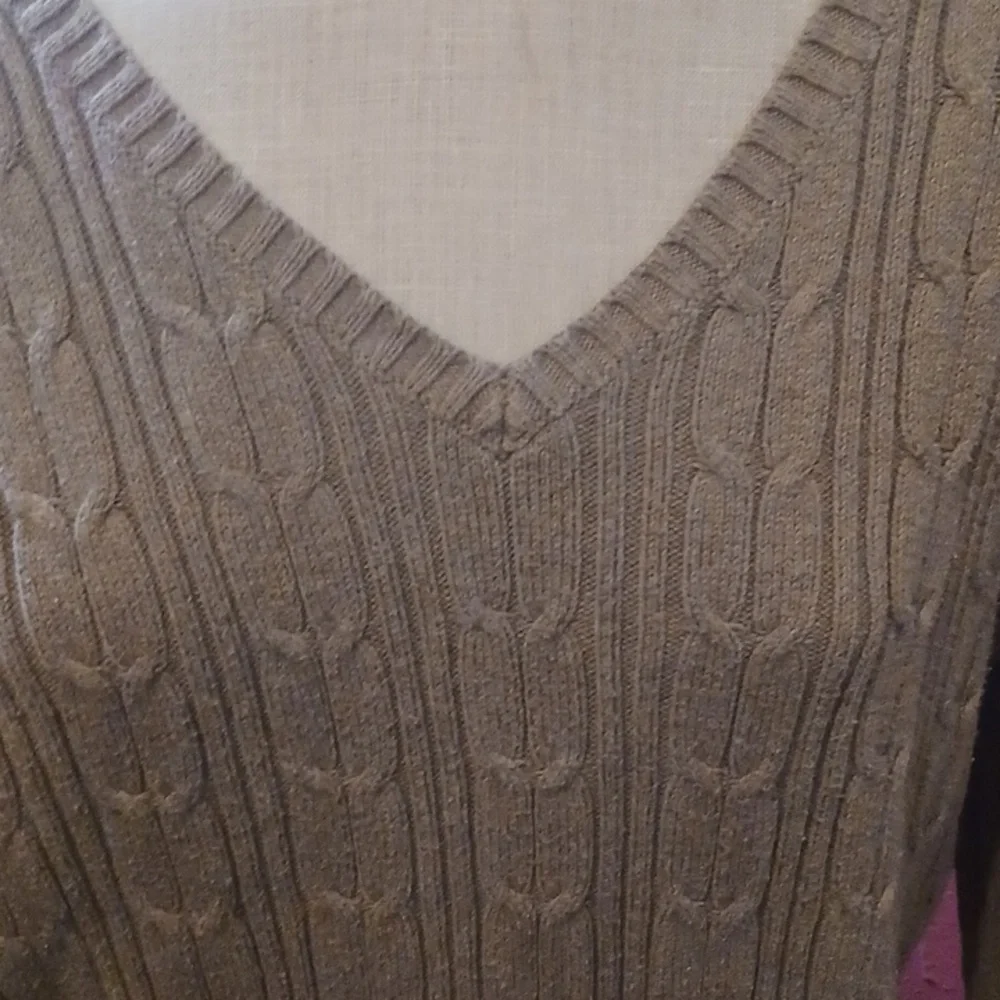 Sweater - Picture 2 of 5
